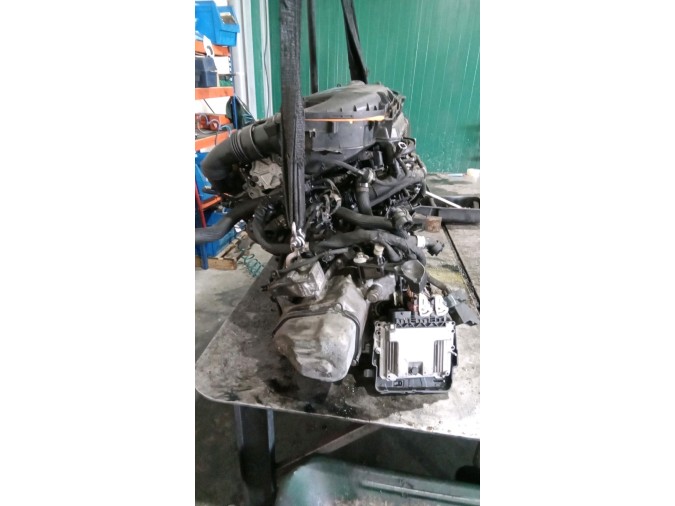 MOTOR CON ACCESORIOS Y CAJA DE CAMBIOS CITROEN C3 2012