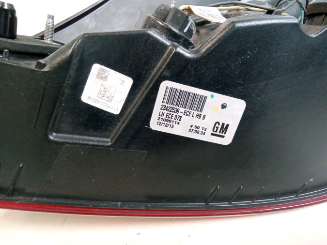 PILOTO TRASERO IZQUIERDO OPEL INSIGNIA 2014