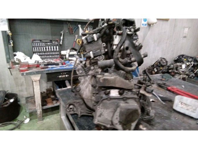 MOTOR CON ACCESORIOS Y CAJA DE CAMBIOS OPEL ASTRA 2001