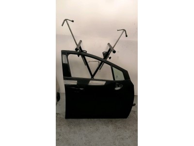 PUERTA DELANTERA DERECHA NISSAN MICRA NEGRO 2019