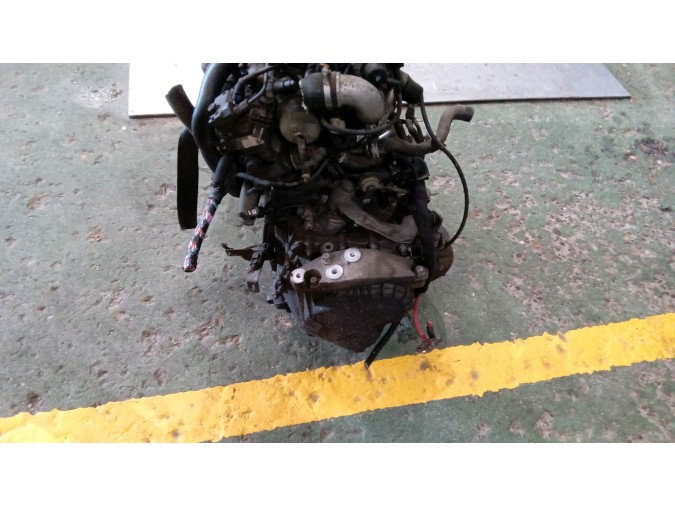 MOTOR CON ACCESORIOS Y CAJA DE CAMBIOS OPEL ASTRA GTC 2006