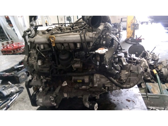 MOTOR CON ACCESORIOS SIN CAJA DE CAMBIOS HYUNDAI I20 2013