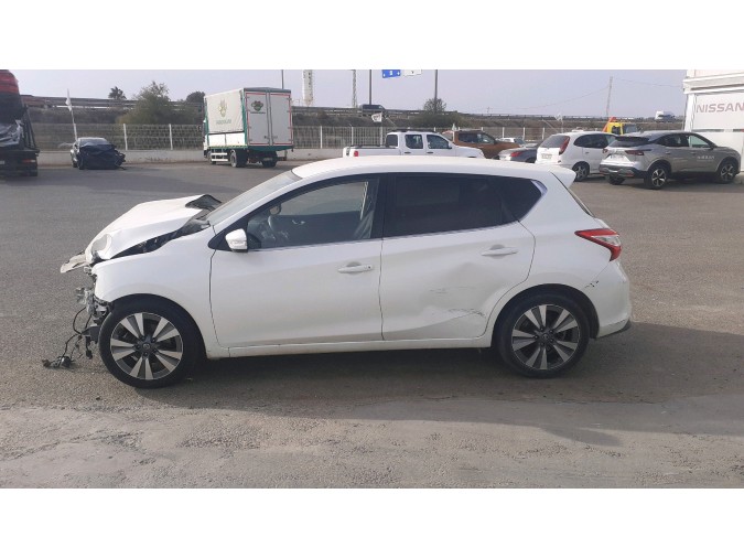 REFUERZO PARAGOLPES TRASERO NISSAN PULSAR 2014
