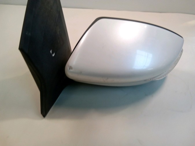 RETROVISOR IZQUIERDO NISSAN PULSAR BLANCO 2014