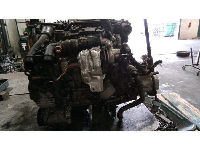 MOTOR CON ACCESORIOS Y CAJA DE CAMBIOS CITROEN C4 2011