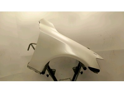 ALETA DELANTERA DERECHA LEXUS IS 200D BLANCO 2011