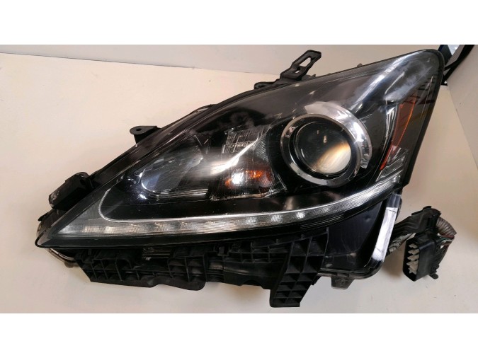 FARO DELANTERO IZQUIERDO LEXUS IS 200D 2011
