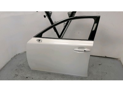 PUERTA DELANTERA IZQUIERDA LEXUS IS 200D BLANCO 2011