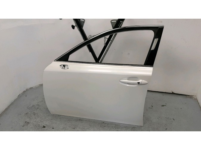 PUERTA DELANTERA IZQUIERDA LEXUS IS 200D BLANCO 2011