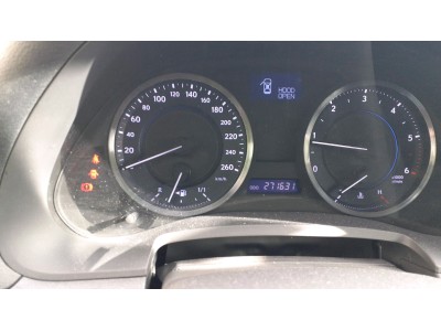 REFUERZO PARAGOLPES DELANTERO LEXUS IS 200D 2011