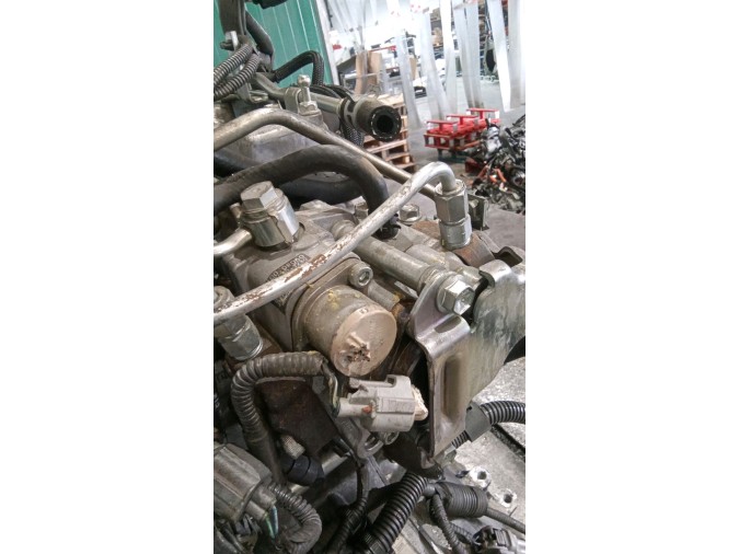 MOTOR CON ACCESORIOS SIN CAJA DE CAMBIOS LEXUS IS 200D