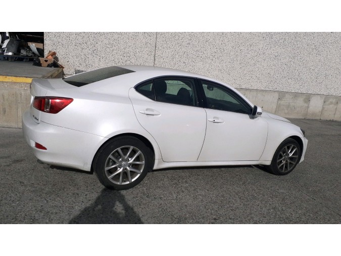 MECANICA TRASERA LEXUS IS 200D 2011