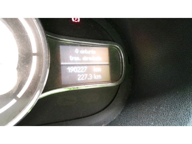 ALETA TRASERA IZQUIERDA RENAULT MÉGANE 2012