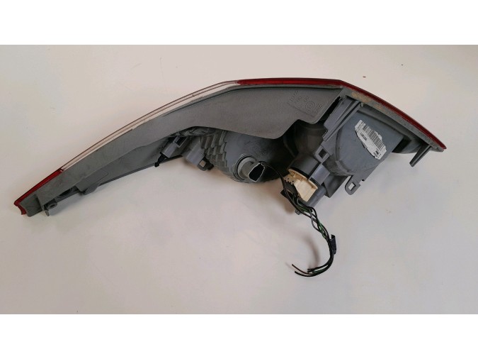 PILOTO TRASERO IZQUIERDO INTERIOR RENAULT MÉGANE 2012