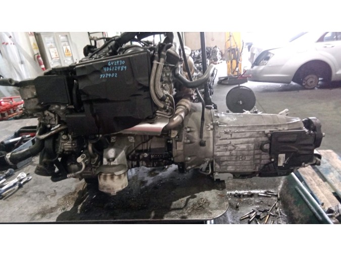 MOTOR CON ACCESORIOS Y CAJA DE CAMBIOS MERCEDES S 320 CDI 2008