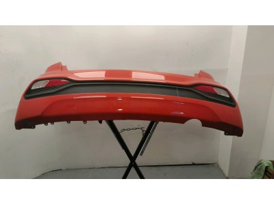 PARAGOLPES TRASERO HYUNDAI I20 ROJO 2020