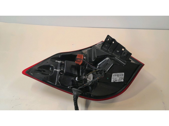 PILOTO TRASERO DERECHO EXTERIOR HYUNDAI I20 2020