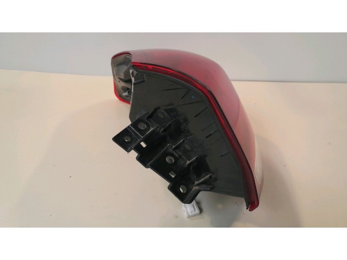PILOTO TRASERO DERECHO EXTERIOR HYUNDAI I20 2020