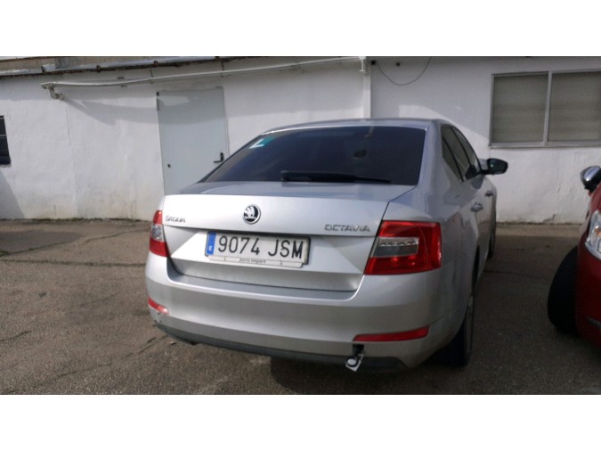 MECANICA TRASERA SKODA OCTAVIA 2016