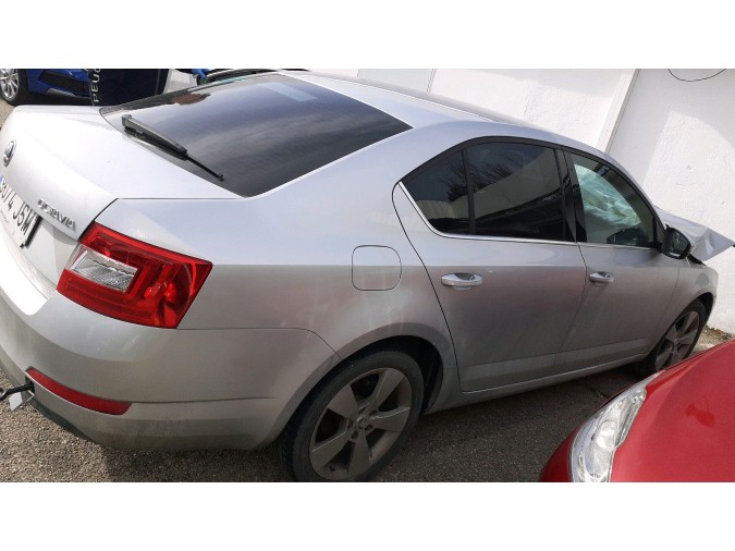 MECANICA TRASERA SKODA OCTAVIA 2016