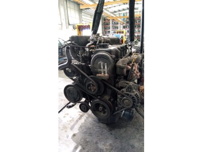 MOTOR CON ACCESORIOS Y CAJA DE CAMBIOS HYUNDAI ACCENT 1997