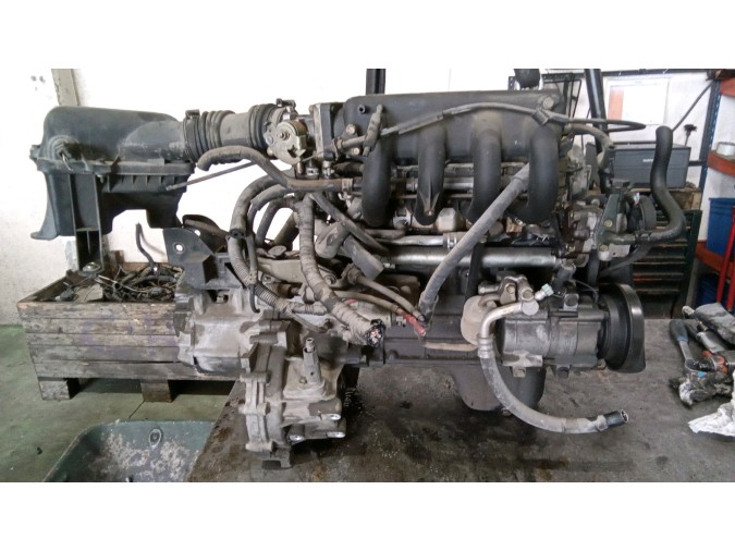 MOTOR CON ACCESORIOS Y CAJA DE CAMBIOS HYUNDAI ACCENT 1997