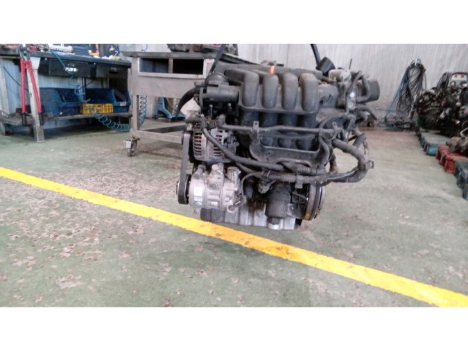 MOTOR CON ACCESORIOS SIN CAJA DE CAMBIOS VOLKSWAGEN PASSAT