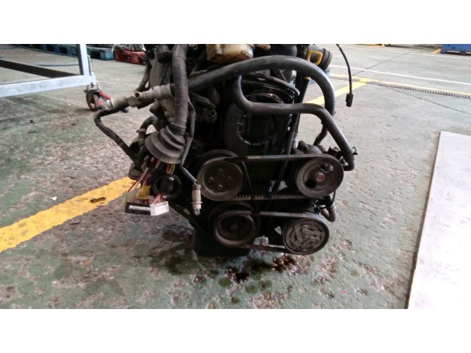 MOTOR CON ACCESORIOS Y CAJA DE CAMBIOS HYUNDAI ATOS 2002