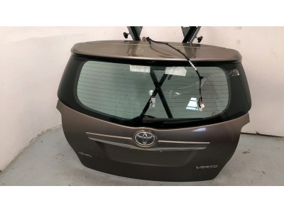 PORTON TRASERO TOYOTA VERSO 2016
