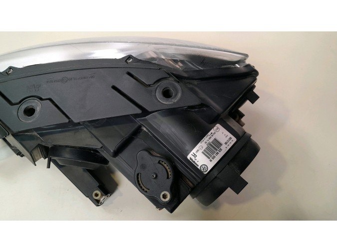 FARO DELANTERO DERECHO VOLKSWAGEN PASSAT 2006
