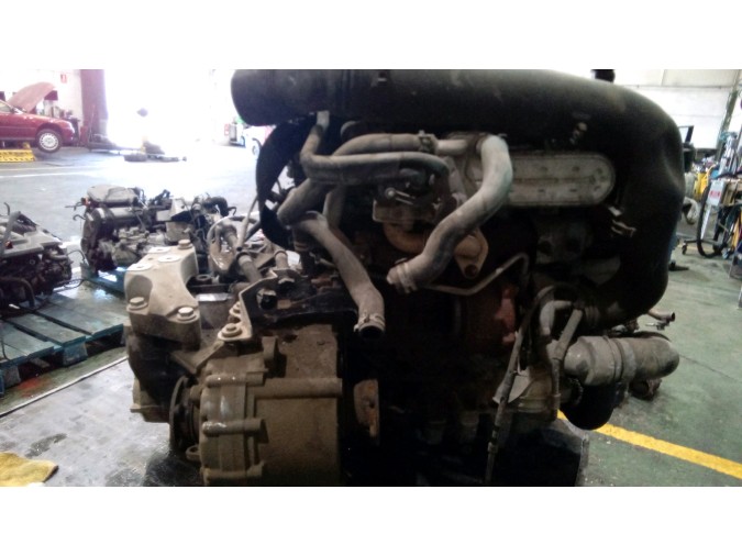MOTOR CON ACCESORIOS Y CAJA DE CAMBIOS VOLKSWAGEN PASSAT 2006