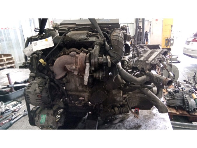 MOTOR CON ACCESORIOS Y CAJA DE CAMBIOS CITROEN C3 2004