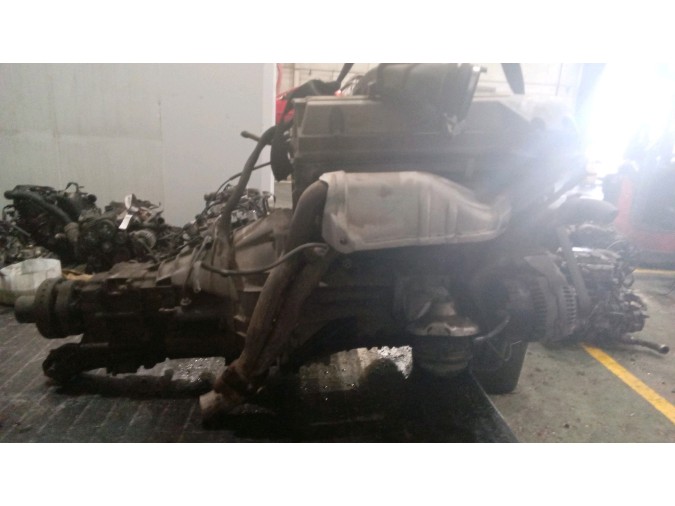 MOTOR CON ACCESORIOS Y CAJA DE CAMBIOS MERCEDES E 230 1997