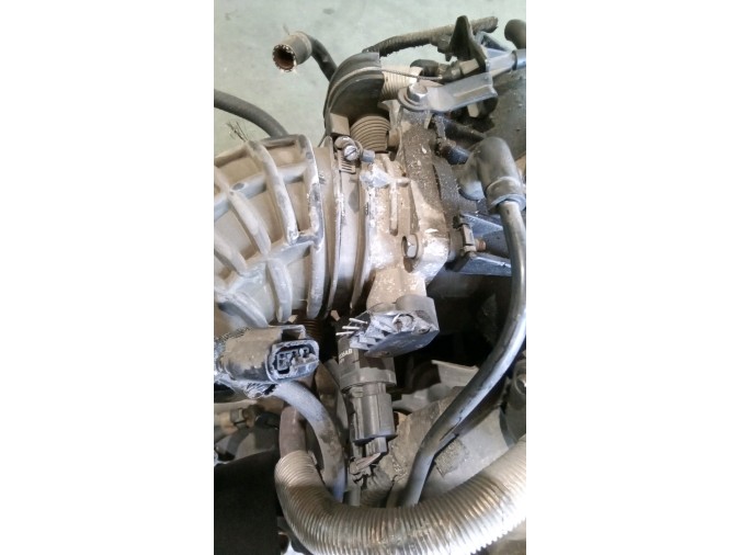 MOTOR CON ACCESORIOS Y CAJA DE CAMBIOS CHRYSLER 300M
