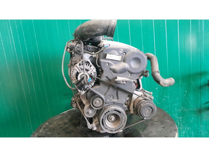 MOTOR CON ACCESORIOS Y CAJA DE CAMBIOS OPEL ASTRA