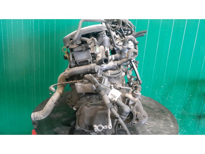 MOTOR CON ACCESORIOS Y CAJA DE CAMBIOS OPEL ASTRA