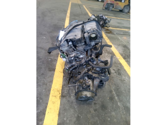 MOTOR CON ACCESORIOS Y CAJA DE CAMBIOS CITROEN XSARA PICASSO 2007