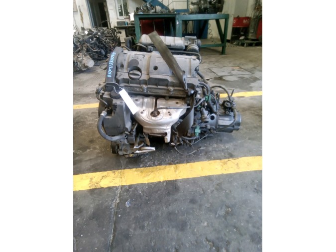 MOTOR CON ACCESORIOS Y CAJA DE CAMBIOS CITROEN XSARA PICASSO 2007