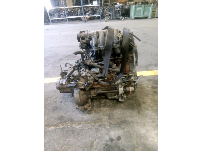 MOTOR CON ACCESORIOS Y CAJA DE CAMBIOS CITROEN XSARA PICASSO 2007