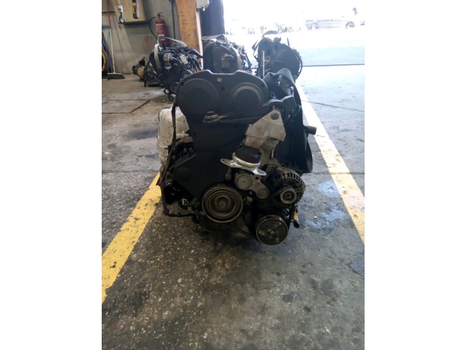 MOTOR CON ACCESORIOS Y CAJA DE CAMBIOS PEUGEOT 407 2005