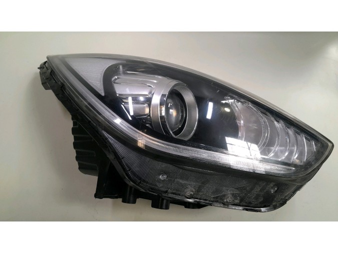 FARO DELANTERO DERECHO KIA NIRO 2016