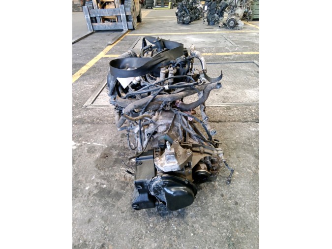 MOTOR CON ACCESORIOS Y CAJA DE CAMBIOS FORD FUSION 2004