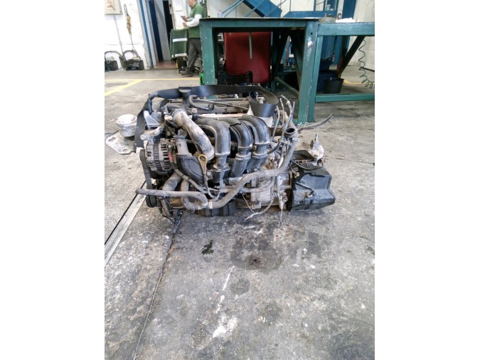 MOTOR CON ACCESORIOS Y CAJA DE CAMBIOS FORD FUSION 2004