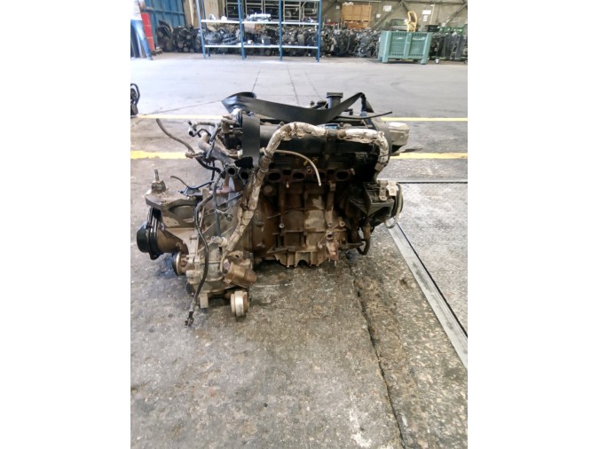 MOTOR CON ACCESORIOS Y CAJA DE CAMBIOS FORD FUSION 2004