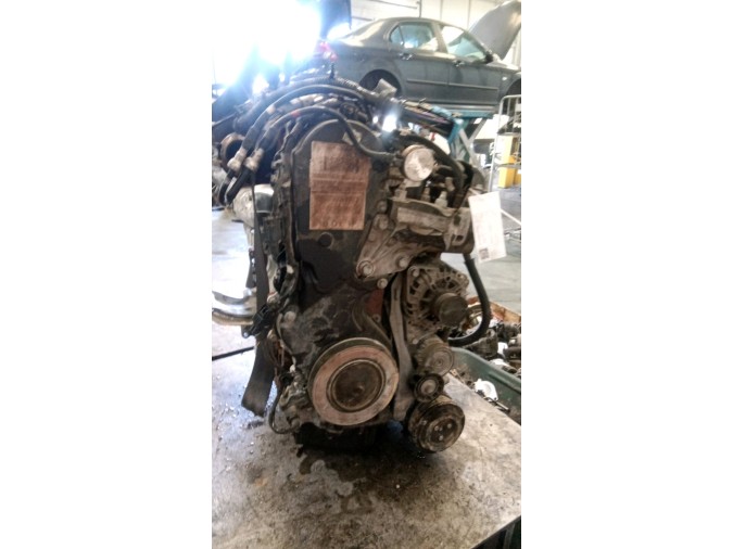 MOTOR CON ACCESORIOS SIN CAJA DE CAMBIOS FORD KUGA