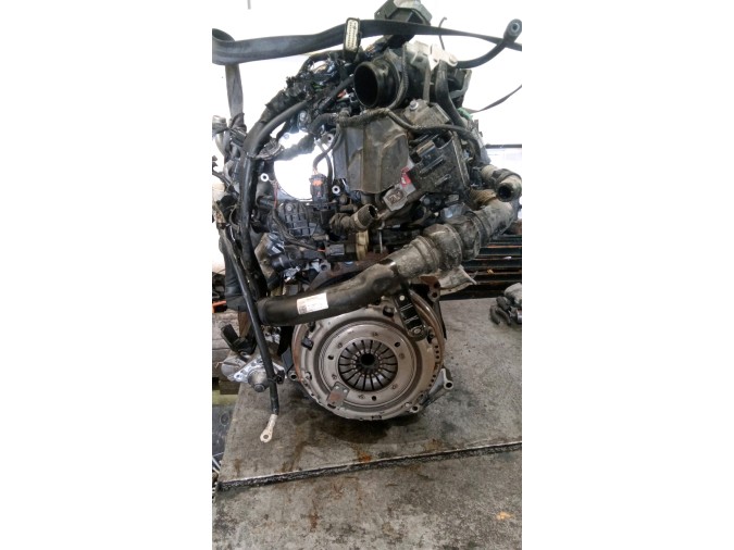 MOTOR CON ACCESORIOS SIN CAJA DE CAMBIOS FORD KUGA