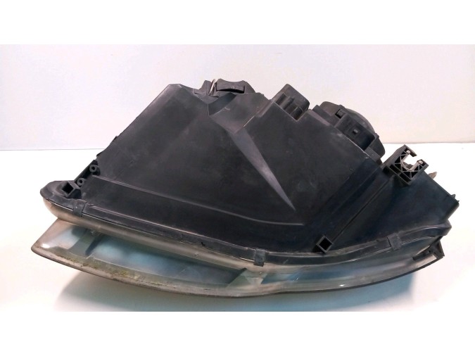 FARO DELANTERO DERECHO AUDI A4 2007