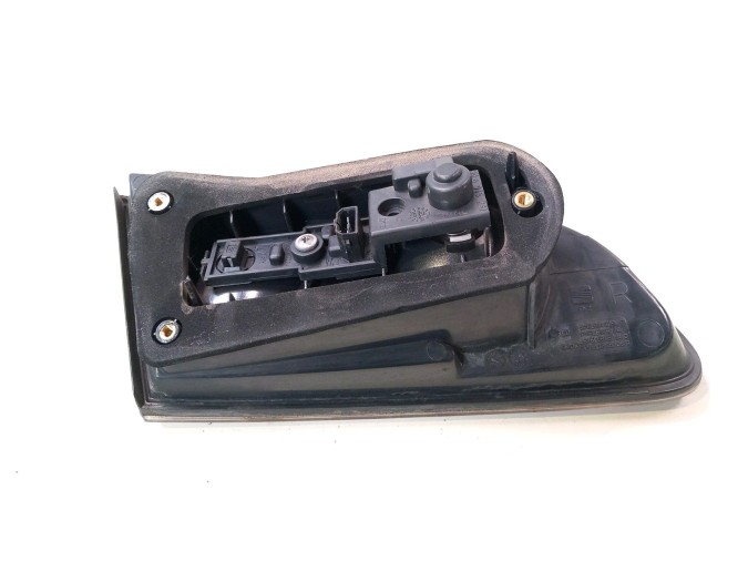 PILOTO TRASERO DERECHO INTERIOR SEAT IBIZA 2006