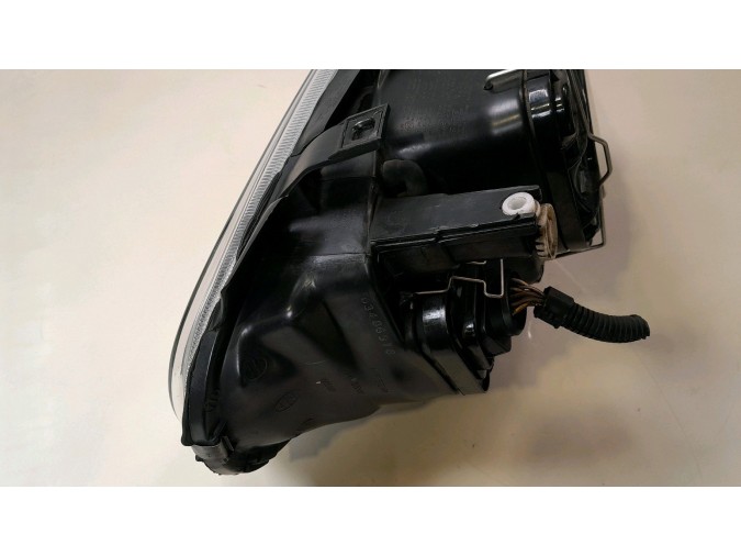 FARO DELANTERO DERECHO VOLKSWAGEN GOLF 2003