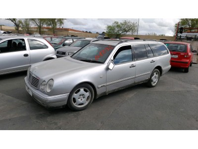 MECANICA TRASERA MERCEDES E 290 T TURBODIESEL 1999